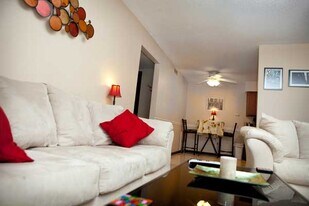 10 Granada Blvd, Unit A