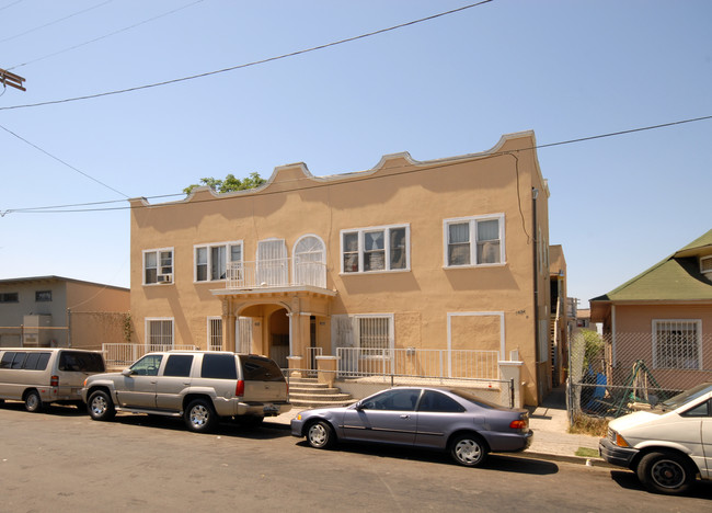 1532 Cambria St in Los Angeles, CA - Foto de edificio - Building Photo