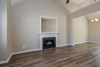 301 Providence Dr in Dallas, GA - Building Photo - Building Photo