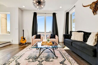 1313 Baptist World Center Dr in Nashville, TN - Building Photo - Building Photo