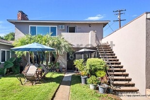 2543 Hayes Dr in La Verne, CA - Building Photo