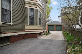 22 Sycamore St in Providence, RI - Building Photo - Building Photo