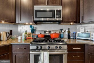600 S 24th St in Philadelphia, PA - Building Photo - Building Photo