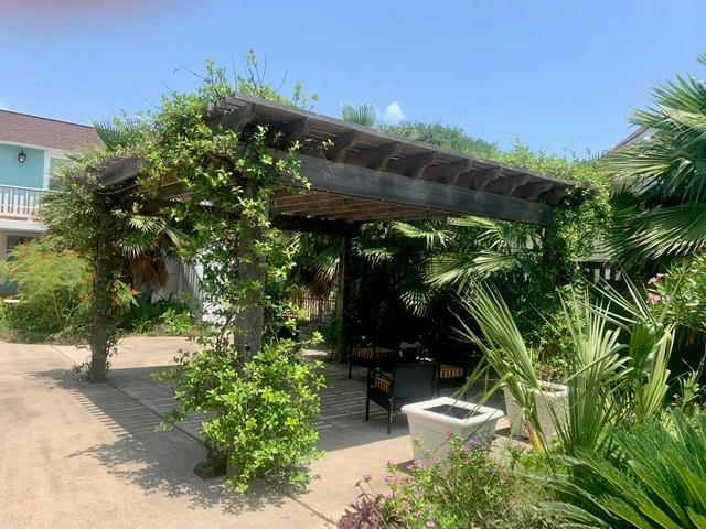 1820 Avenue O 1/2-Unit -6 in Galveston, TX - Foto de edificio - Building Photo