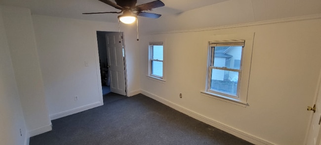 129 Essex Ave-Unit -2 in Gloucester, MA - Building Photo - Building Photo