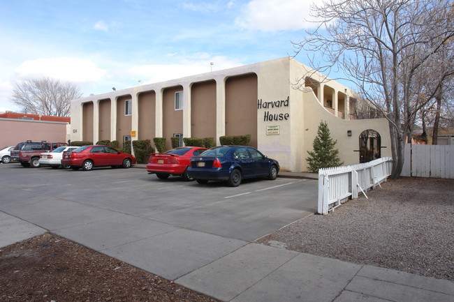 Harvard House in Albuquerque, NM - Building Photo - Building Photo