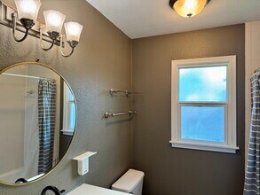 11021 Spring St in Omaha, NE - Building Photo - Building Photo