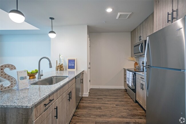 property at 10010 N Capital of Texas Hwy