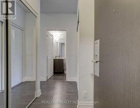 7890 Bathurst St in Vaughan, ON - Building Photo - Building Photo