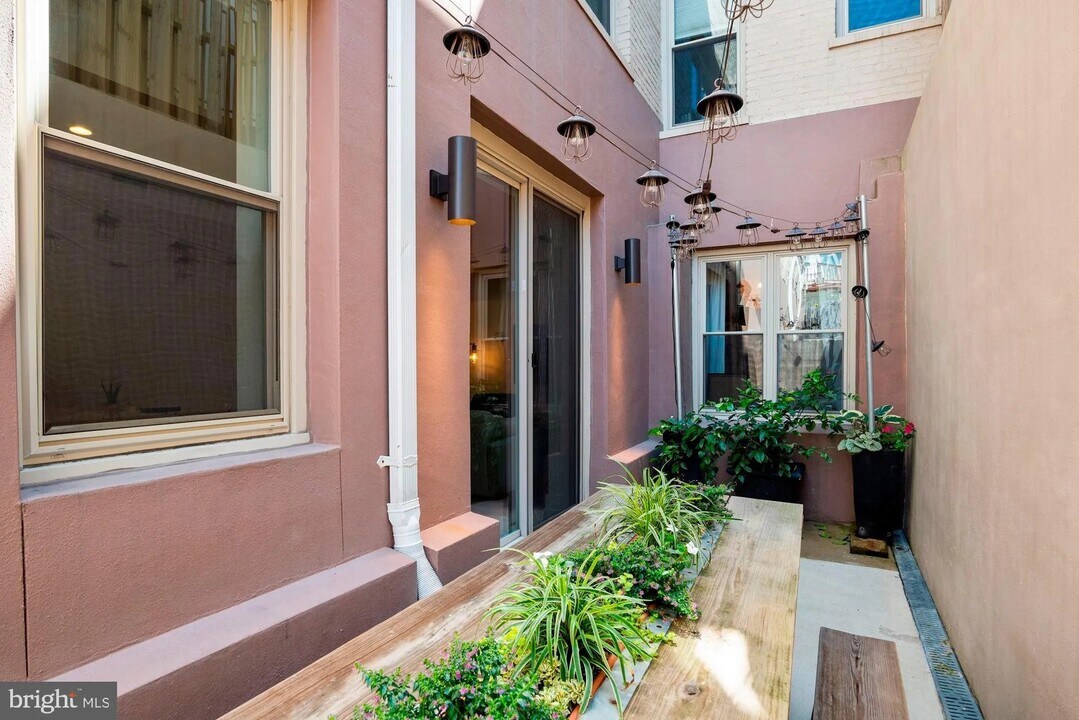 3606 Rock Creek Church Rd NW, Unit 101 in Washington, DC - Building Photo