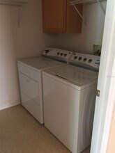 604 Lakepark Trail in Oviedo, FL - Building Photo - Building Photo