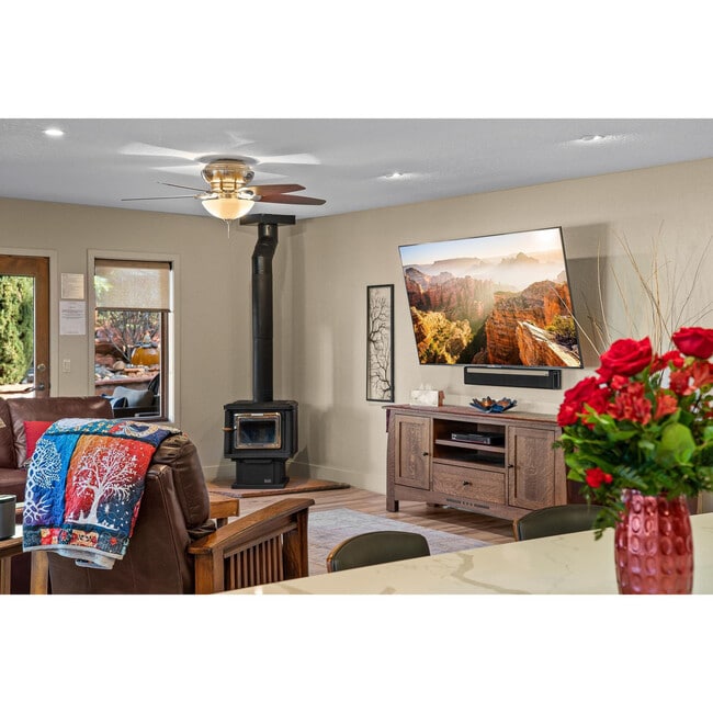 property at 77 Wild Horse Mesa Dr