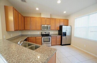 8654 Brookvale Dr in Windermere, FL - Building Photo - Building Photo