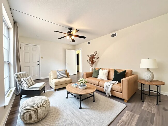 property at 1906 Brownwood Rd