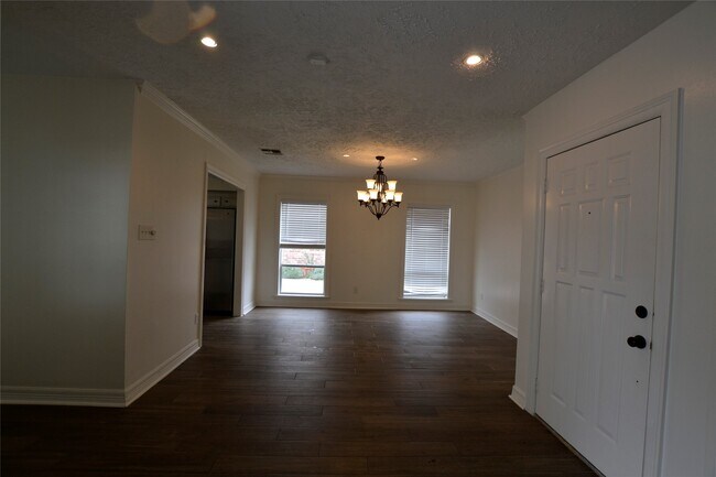 14314 Piping Rock Ln in Houston, TX - Building Photo - Building Photo