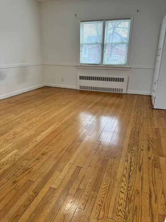 28-26 160th St in Queens, NY - Building Photo