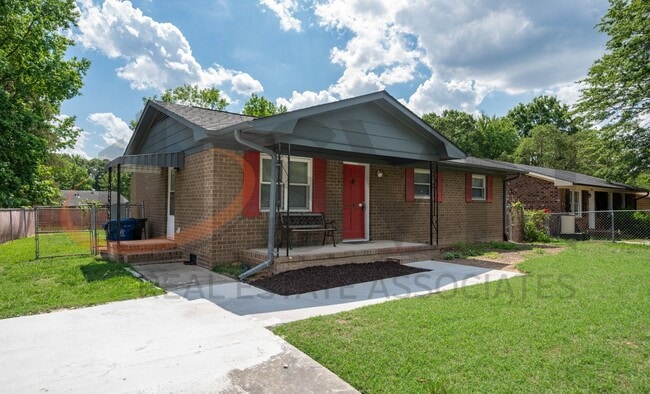 property at 3528 Arlington St