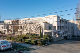 Marina Pointe in Kirkland, WA - Foto de edificio - Building Photo