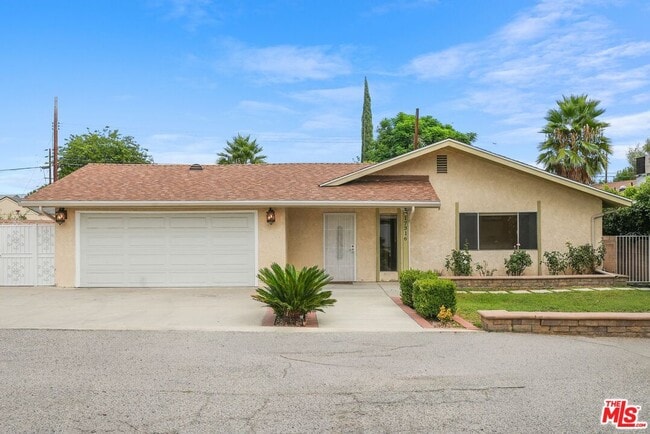 property at 17316 Kingsbury St