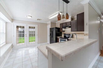 12206 Greenglen Dr in Houston, TX - Building Photo - Building Photo