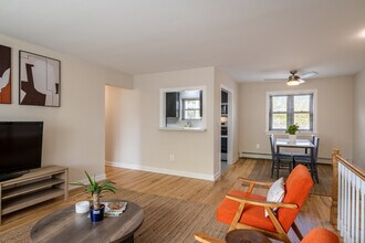 Bridgeton Apartments in Woodbridge, NJ - Foto de edificio - Interior Photo