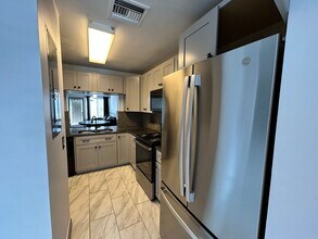 2203 Stonington Ave in Orlando, FL - Building Photo - Building Photo