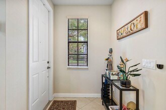 5056 Astor Cir in Delray Beach, FL - Building Photo - Building Photo