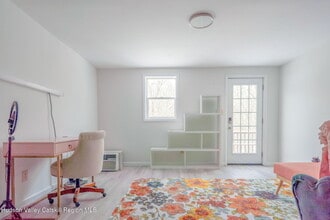 53 Stay Rd in Saugerties, NY - Building Photo - Building Photo