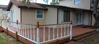881 Georgia Ave in Palm Harbor, FL - Building Photo