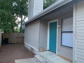 2909 Jadewood Ct in Austin, TX - Building Photo - Building Photo