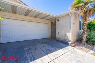 2056 E Middleton Dr in Saint George, UT - Building Photo - Building Photo
