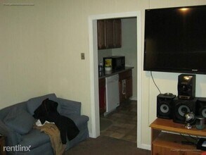 44 Pearl St in Middleboro, MA - Building Photo - Building Photo