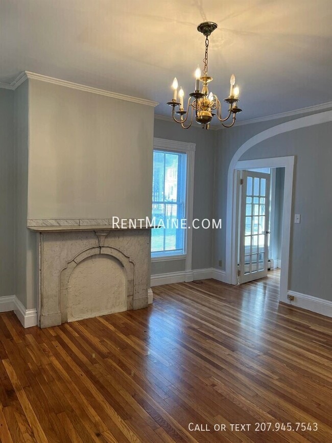 12-16 Fifth St in Bangor, ME - Foto de edificio - Building Photo