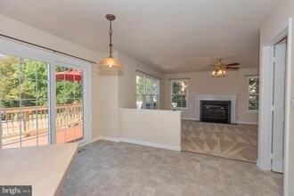 8029 Folkstone Rd in Manassas, VA - Building Photo - Building Photo