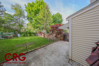 23 Indiana Ter, Unit 1 in Newton, MA - Building Photo - Building Photo