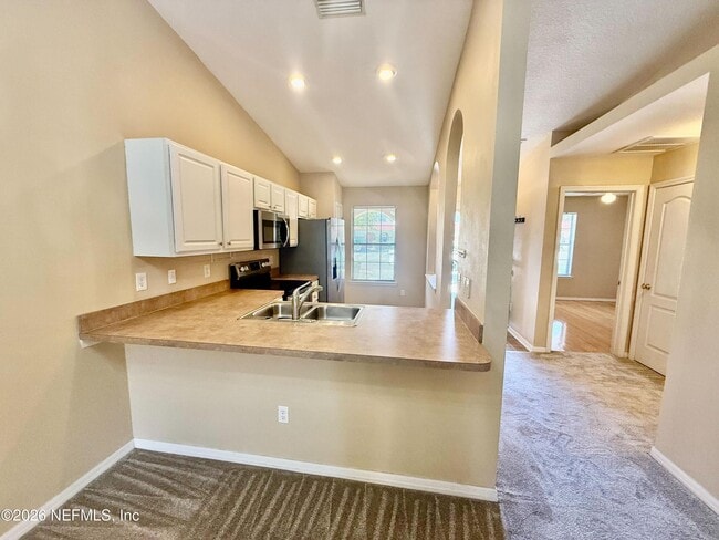 334 Redwood Ln in Jacksonville, FL - Building Photo - Building Photo