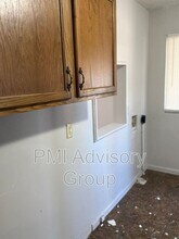 1817 SW 71st Terrace in Topeka, KS - Building Photo - Building Photo