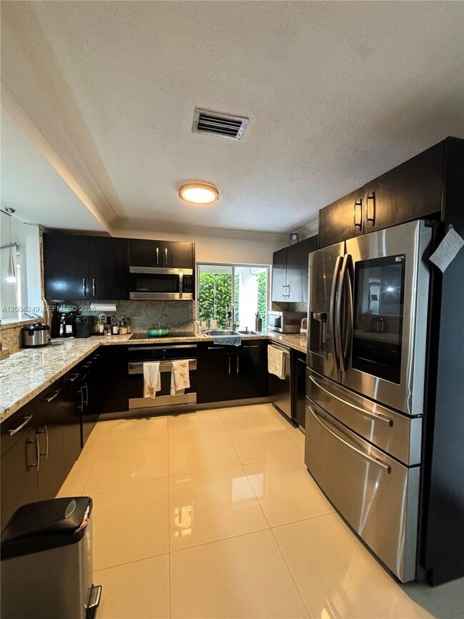 1351 Garden Rd in Weston, FL - Building Photo - Building Photo