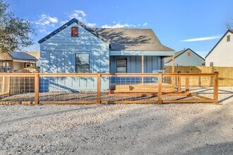 1803 Texas Ave in San Antonio, TX - Building Photo - Building Photo
