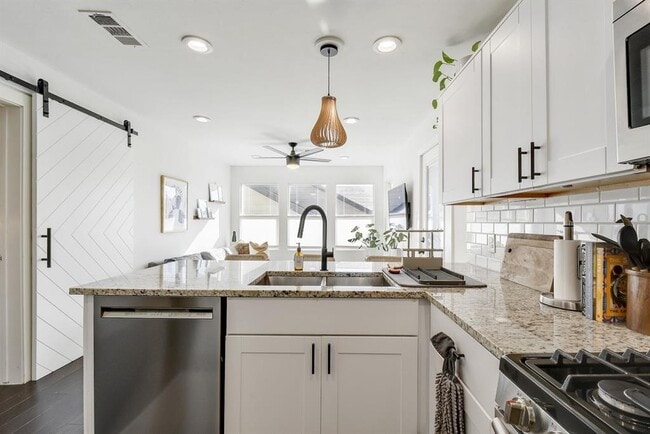 2901 Glen Rae St in Austin, TX - Building Photo - Building Photo