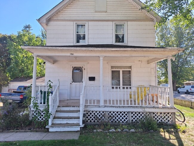 property at 134 Adelaide St