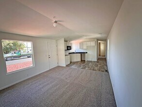 21100 State St in San Jacinto, CA - Building Photo - Building Photo