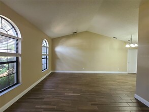 4490 Plumosa St in Spring Hill, FL - Building Photo - Building Photo