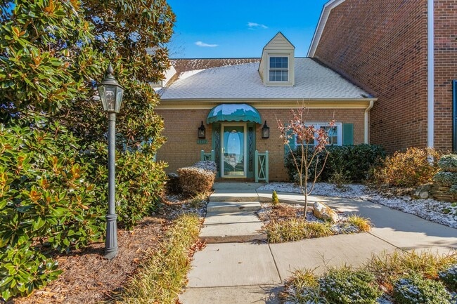 3722 Moss Creek Dr in Greensboro, NC - Building Photo - Building Photo
