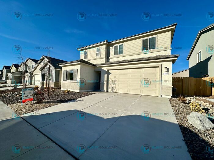 4292 Country Flats Wy in Sparks, NV - Building Photo