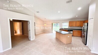 1874 W Cooper Dr in Deltona, FL - Building Photo - Building Photo