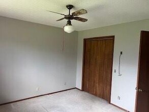 18738 E 1230 Rd in Sayre, OK - Building Photo - Building Photo