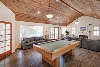Country Villas in Oceanside, CA - Foto de edificio - Building Photo