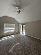148 Long Pointe Dr in Mary Esther, FL - Building Photo - Building Photo