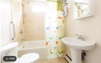 47 Sherman Ave, Unit 1 in Meriden, CT - Building Photo - Building Photo